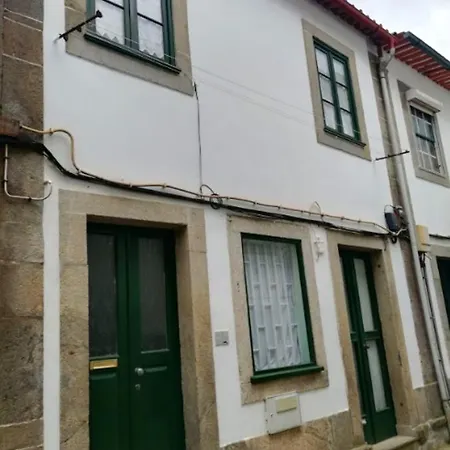 With 2 Bedrooms In With Wonderful City View And Terrace Viana do Castelo